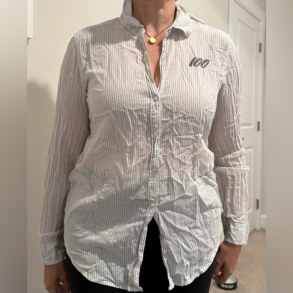 Thin summer shirt